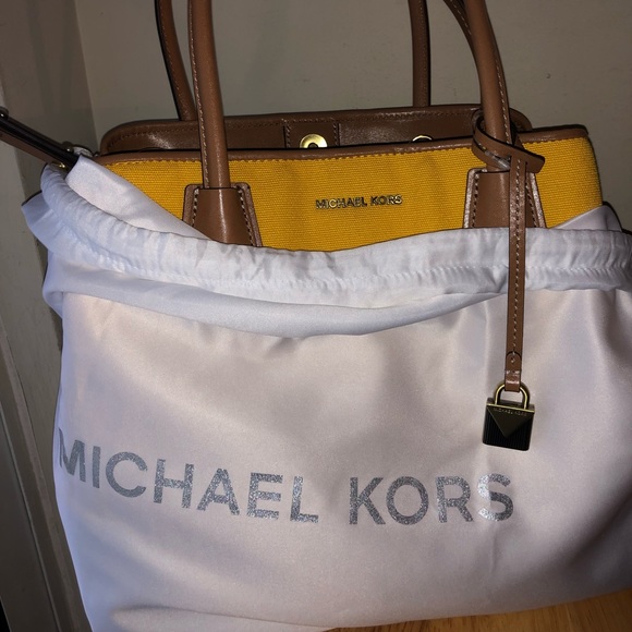 Michael Kors Tote - Picture 6 of 6